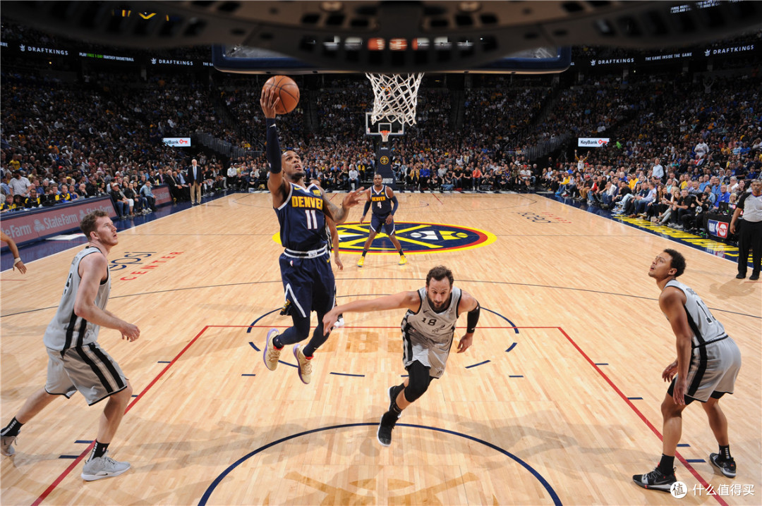 开云体育登录-巴萨横扫瑞典，恩昆库惊艳世界