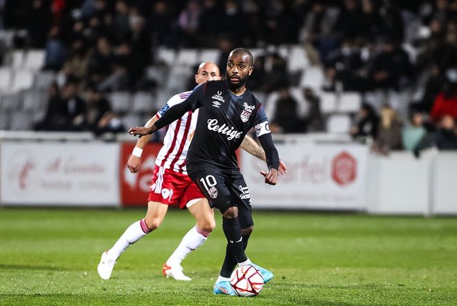 关于甘冈主场不敌马赛提前结束世界杯热身的信息