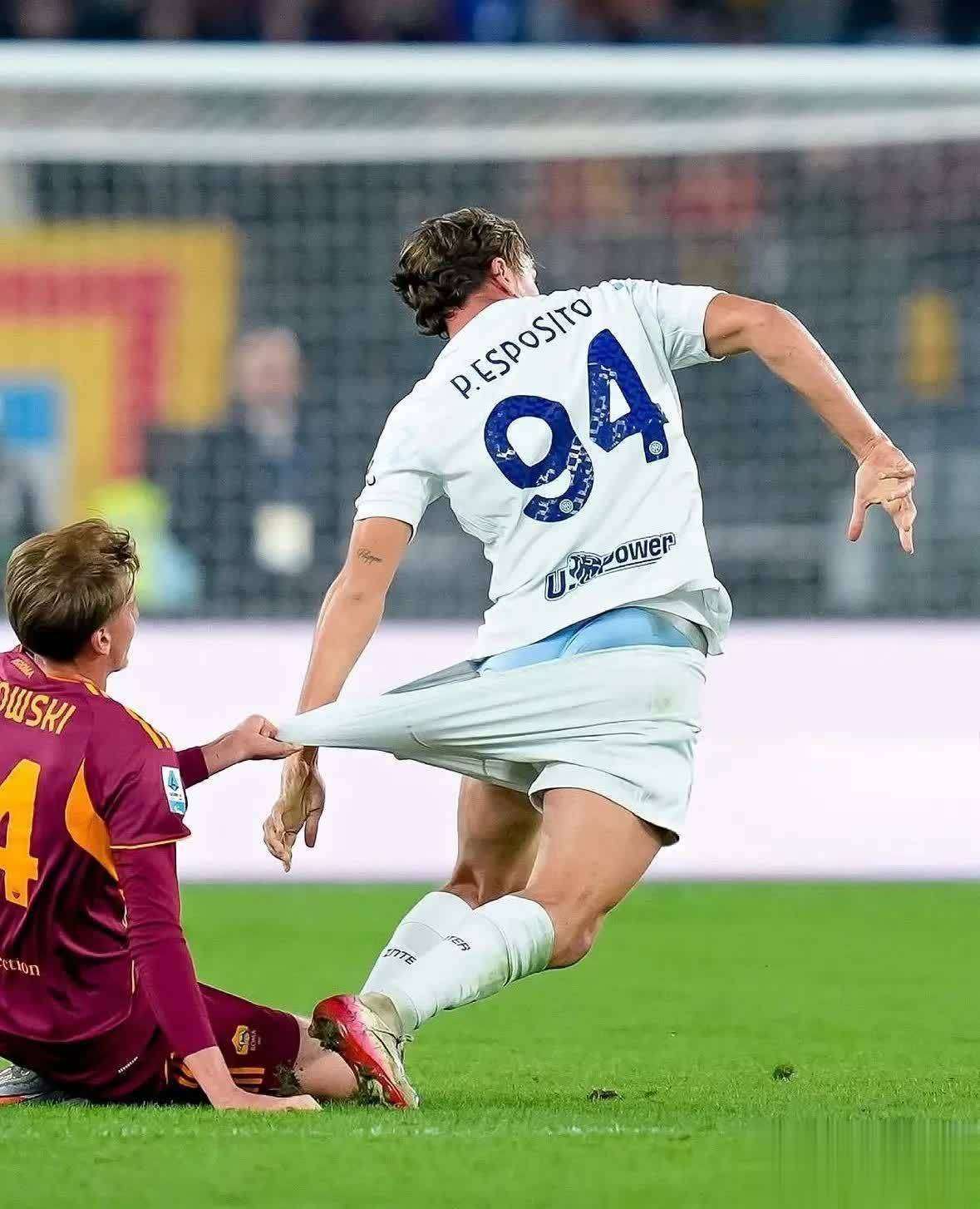 铁血防守！球队铁桶防线成功守住比赛，获得胜利的简单介绍