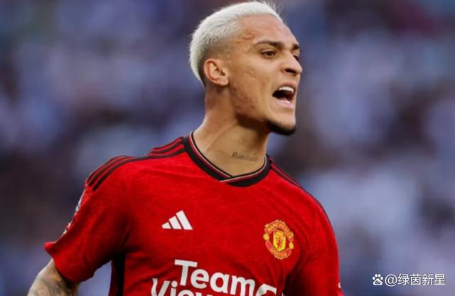 澳大利亚球员转会英超球队，签约生效