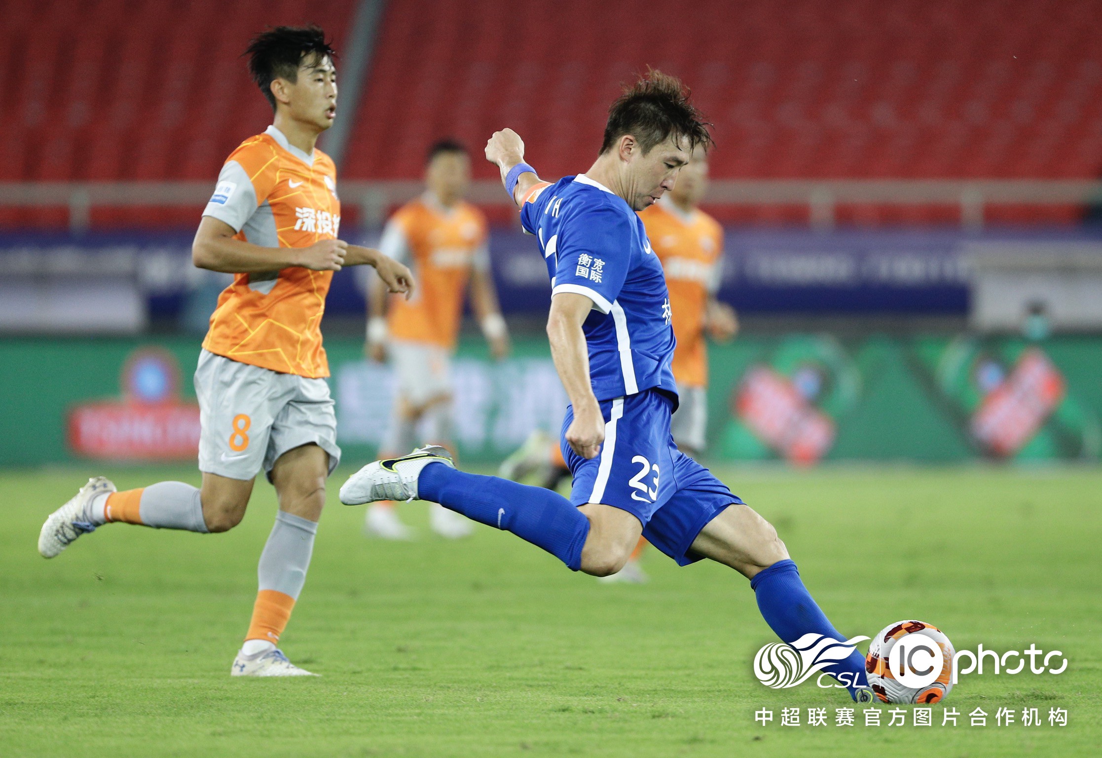 惊艳亮相，球队连战连捷晋级