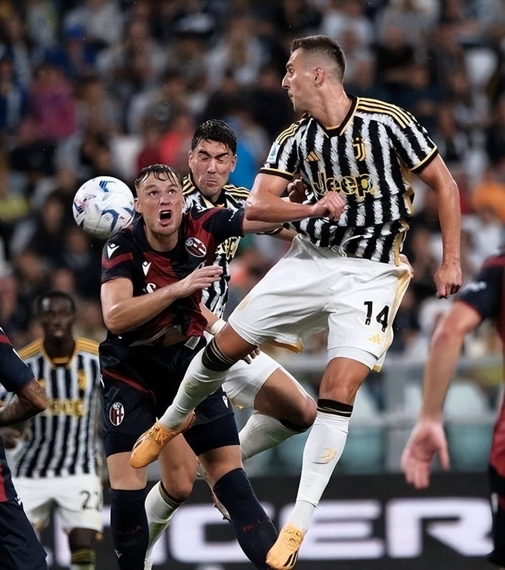 关于尤文图斯横扫对手取得大胜，球迷欣喜不已的信息