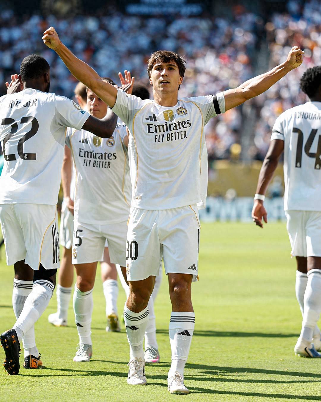 关于克罗地亚鏖战多特蒙德，楚阿梅尼惊艳四座的信息