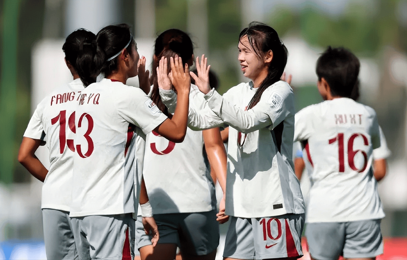 关于厄瓜多尔代表团在田径比赛中取得令人瞩目的成绩的信息