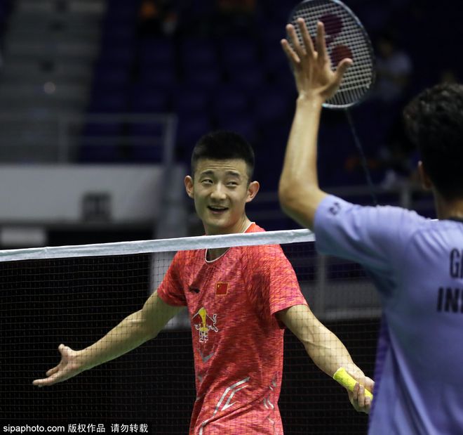 日本羽毛球队完胜印度羽毛球队，谌龙统治全场的简单介绍