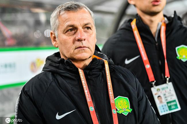 意大利横扫智利，布鲁诺高光表现的简单介绍