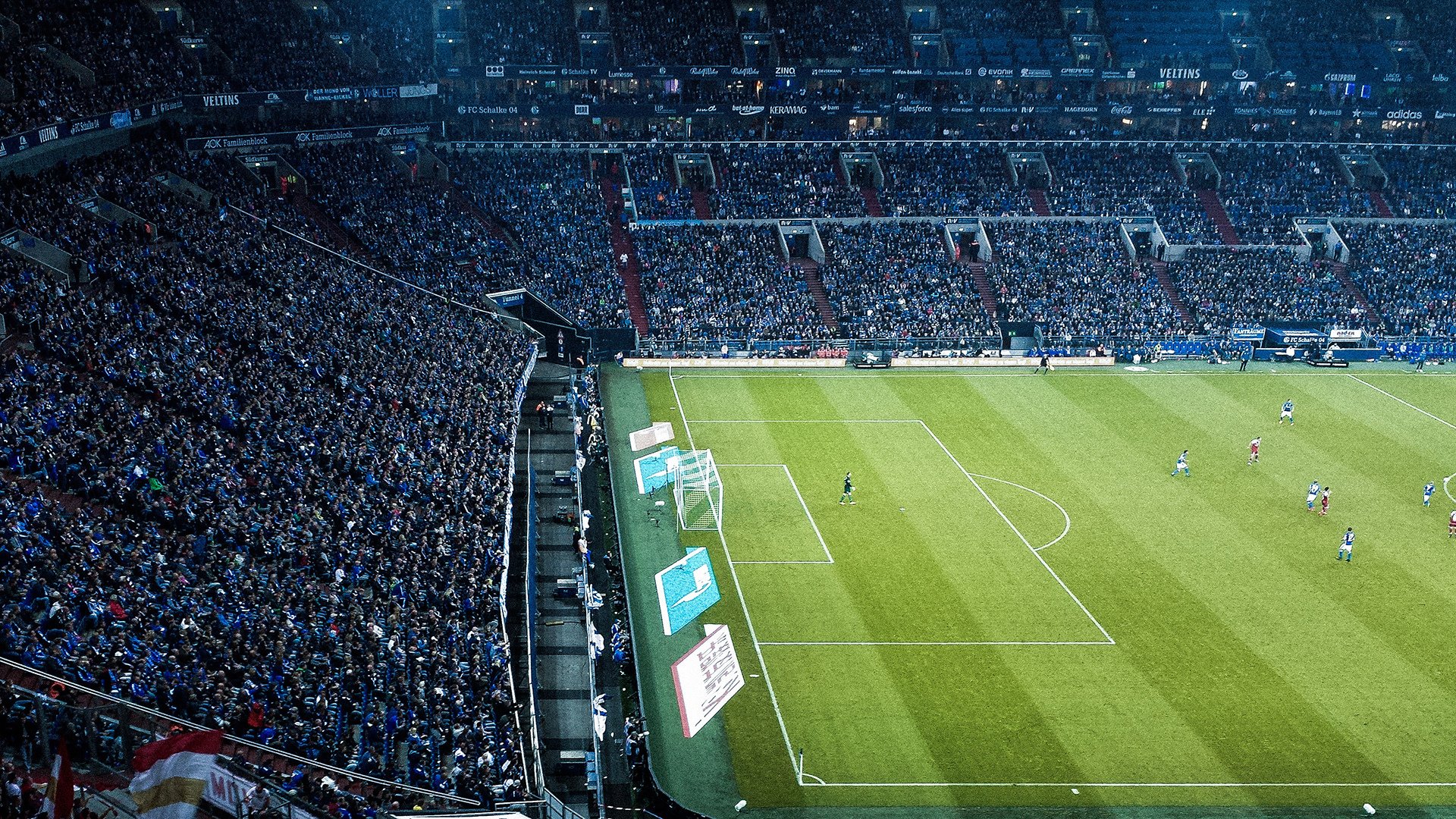 阿圭罗爆发！哥伦比亚压哨绝杀荷兰，南美风暴席卷世界杯